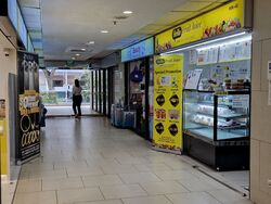 Lucky Plaza (D9), Retail #594364741